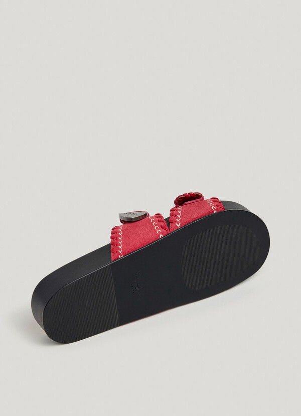 FLAT SANDALS WITH DOUBLE BUCKLE