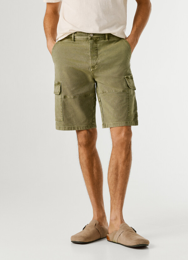REGULAR FIT CARGO SHORTS