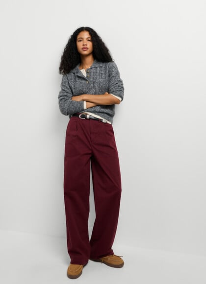 STRAIGHT TROUSERS WITH PLEATS