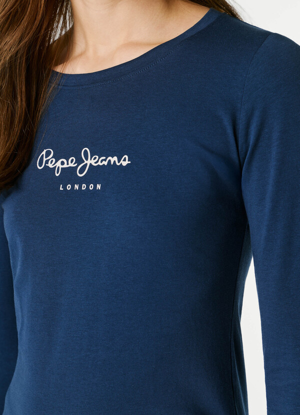 SLIM FIT LONG SLEEVE T-SHIRT