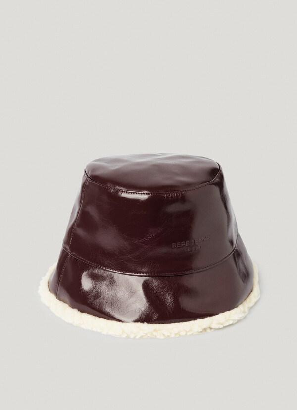 REVERSIBLE FAUX LEATHER HAT