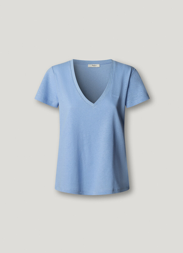 V-NECK EMBROIDERED LOGO T-SHIRT