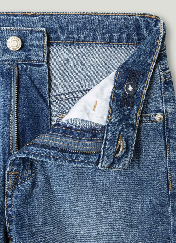 LOOSE FIT DENIM BERMUDA SHORTS