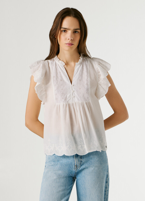 BUTTERFLY SLEEVE FLUID BLOUSE