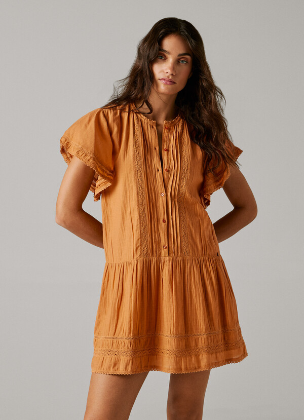 SHORT DRESS WITH LACE