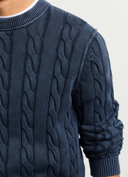 REGULAR FIT CABLE KNIT JUMPER