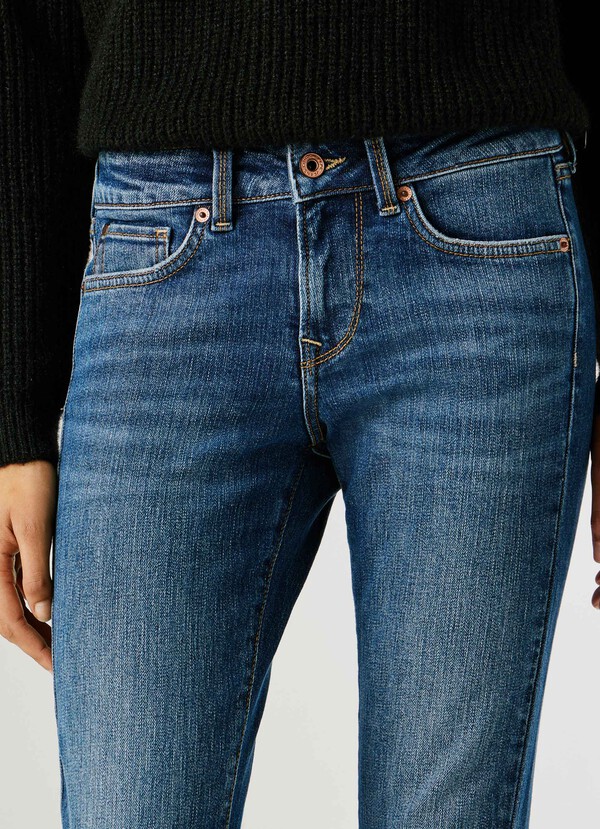 SOHO - LOW-RISE SKINNY FIT JEANS
