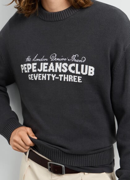CASUAL FIT CREW NECK KNIT JUMPER