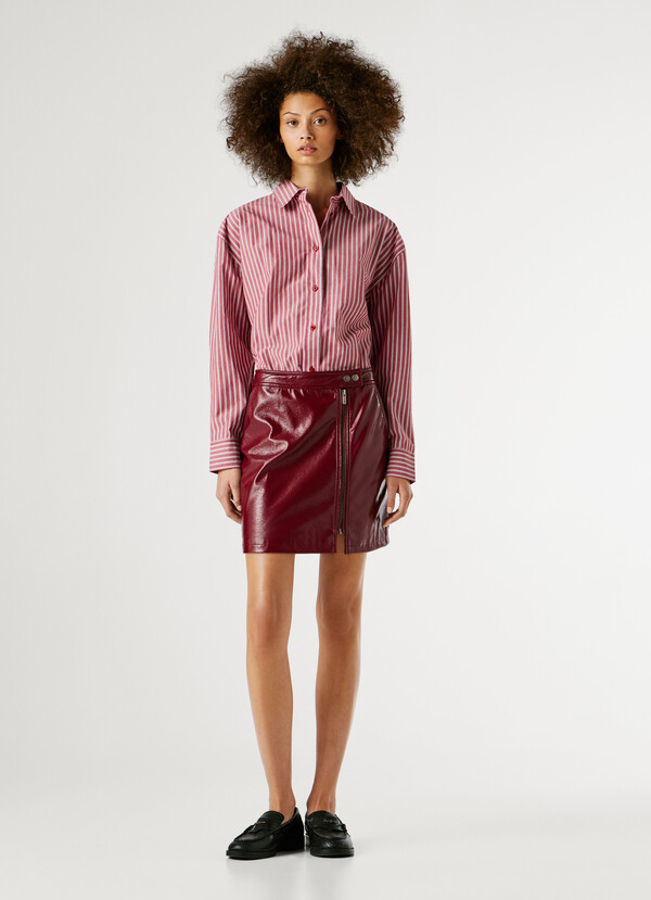 PATENT LEATHER MINI SKIRT