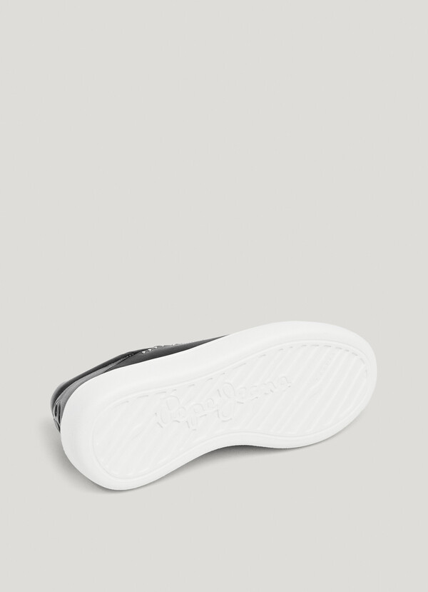 LEATHER TRAINERS WITH STUDS