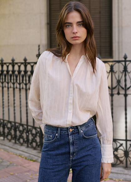 STRIPED FLUID BLOUSE