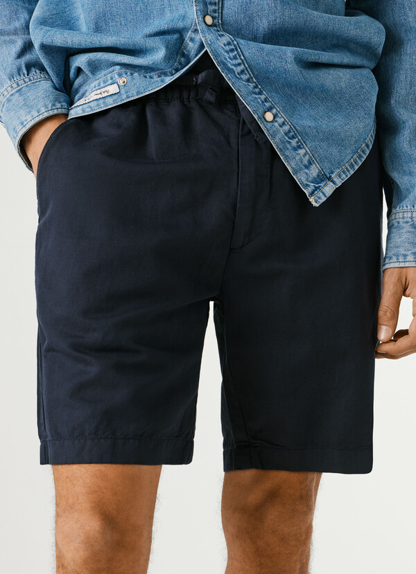 RELAXED FIT LINEN SHORTS