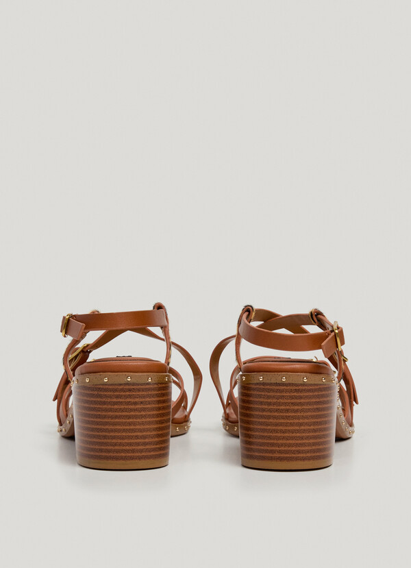 ANIMAL PRINT DETAIL SANDALS