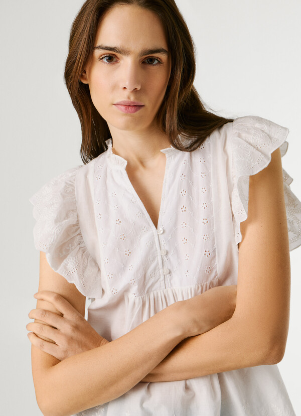 BUTTERFLY SLEEVE FLUID BLOUSE