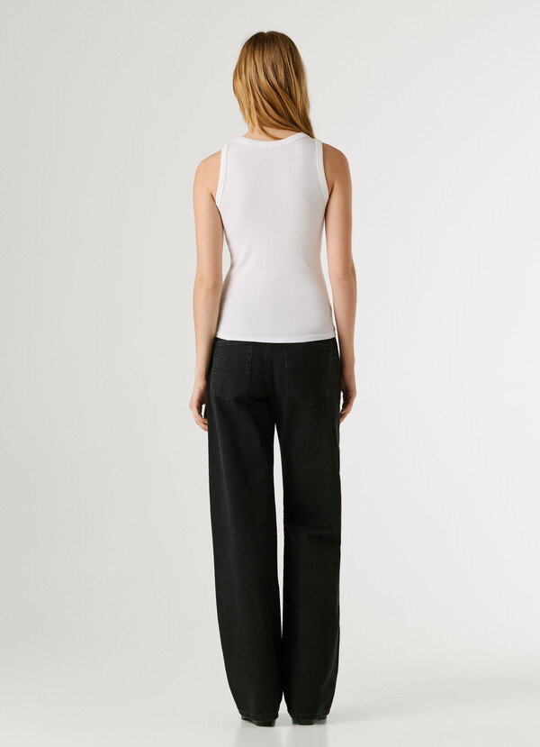 SLEEVELESS RIBBED TOP