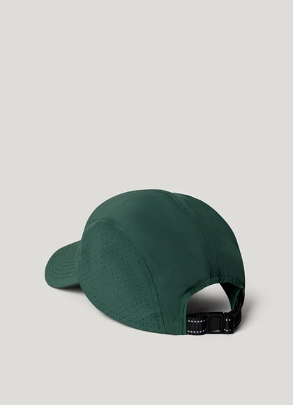 CAP WITH REFLECTIVE DETAILS