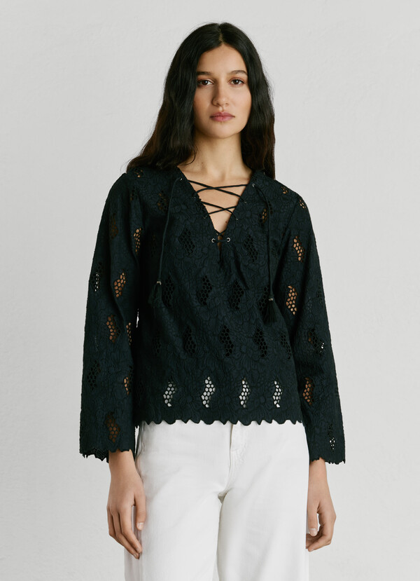 BLOUSE WITH OPENWORK DETAILS