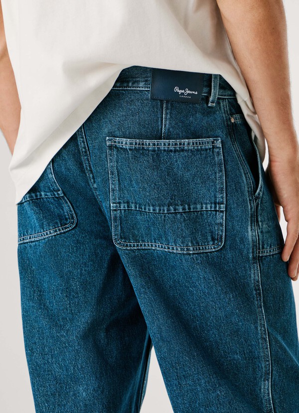 CARPENTER - RELAXED FIT LOW-RISE JEANS