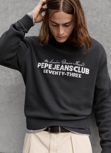 CASUAL FIT CREW NECK KNIT JUMPER