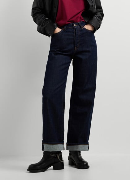 LEXA - HIGH-RISE STRAIGHT FIT JEANS