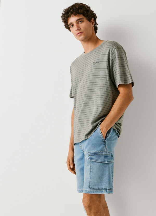 SLIM FIT DENIM CARGO SHORTS