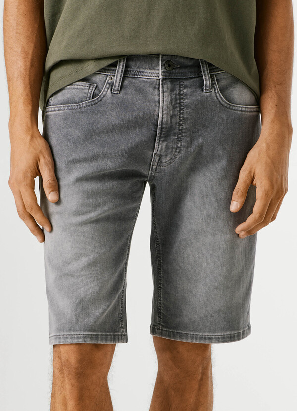 SLIM FIT DENIM BERMUDA SHORTS