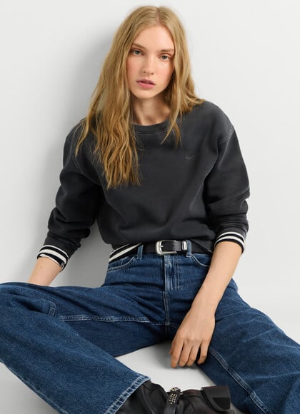 CREW NECK LOGO SWEATSHIRT