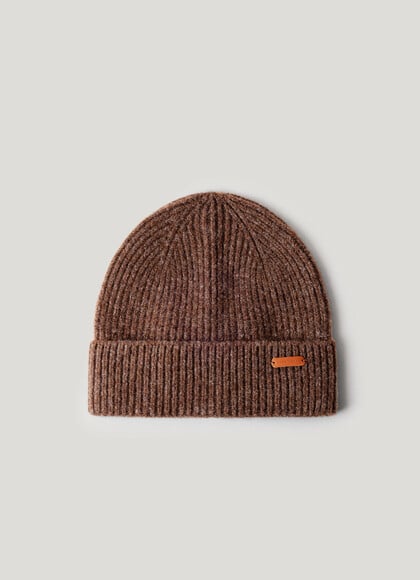 RIBBED LOGO HAT
