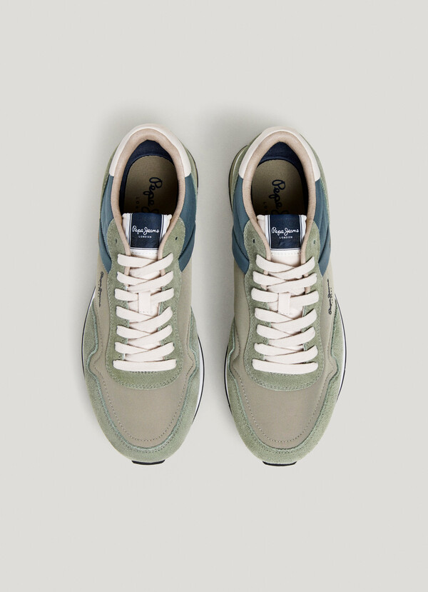 LEATHER TRAINERS WITH SUEDE DETAILS