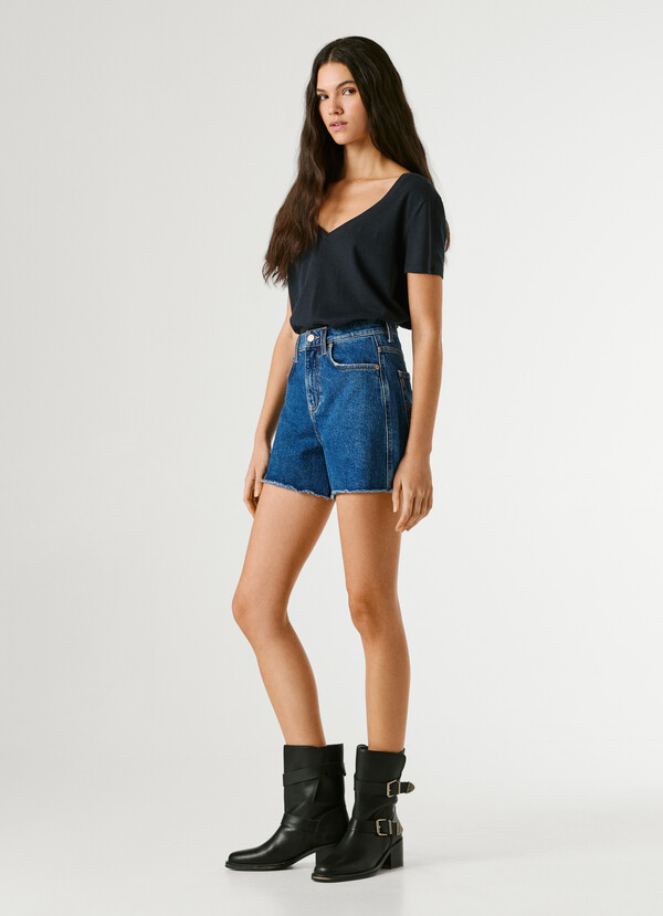 REGULAR FIT DENIM SHORTS