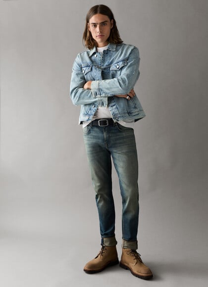 STANLEY - TAPER FIT MID-RISE JEANS