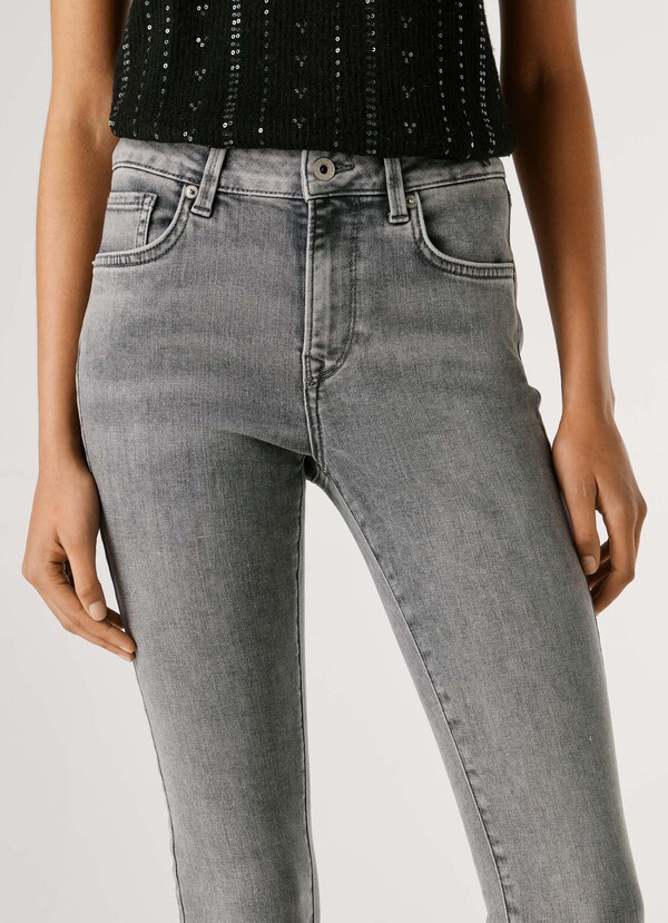 MID-RISE SKINNY FIT JEANS - REGENT