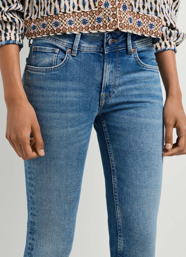 PIMLICO- LOW-RISE FLARE FIT JEANS