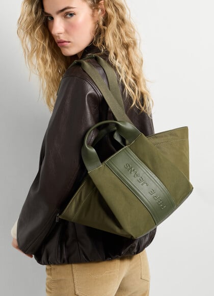 ZIP CLOSURE SHOPPER BAG