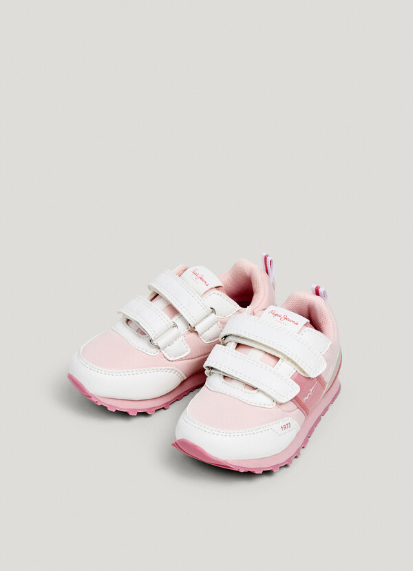 RUNNING TRAINERS WITH VELCRO CLOSURE