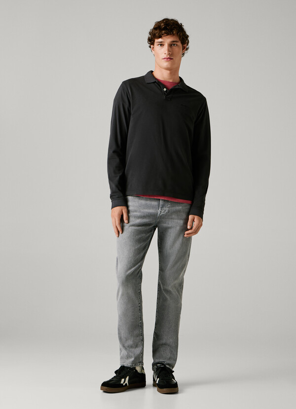 HATCH - SLIM FIT MID-RISE JEANS