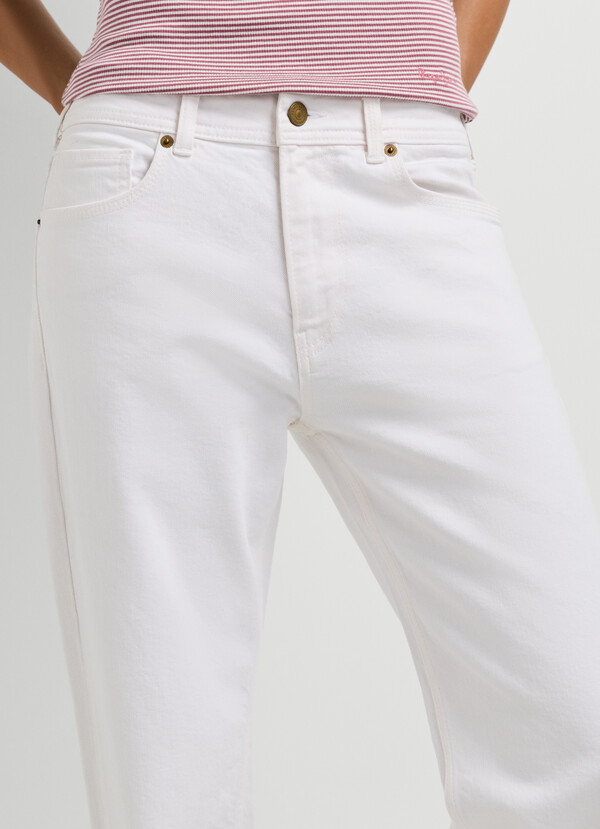 MID-RISE STRAIGHT FIT JEANS - ARROW