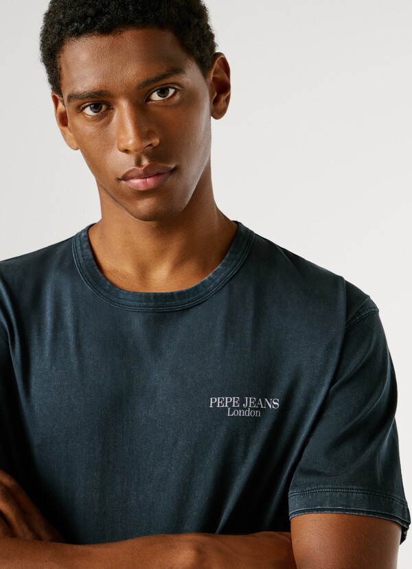 RELAXED FIT BACK PRINT T-SHIRT