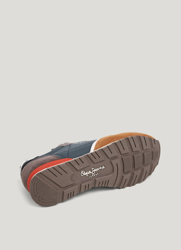 RETRO RUNNING TRAINERS