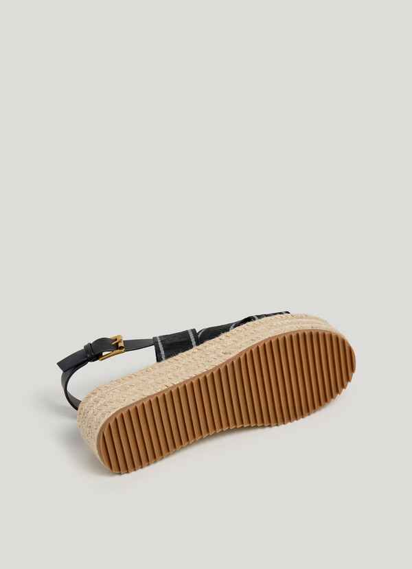 WEDGE SANDALS WITH BUCKLE CLOSURE