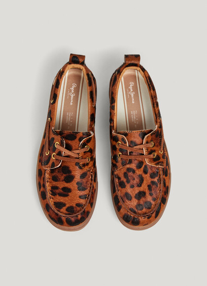 ANIMAL PRINT BOAT SHOES