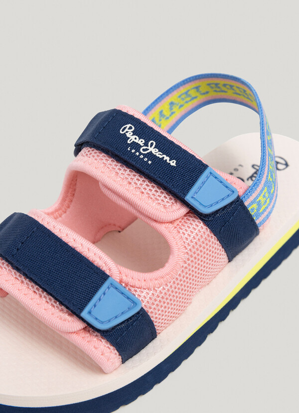 TREK SANDALS WITH VELCRO CLOSURE