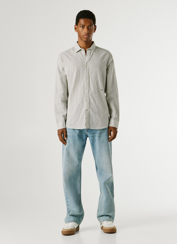 REGULAR FIT GEOMETRIC PRINT SHIRT