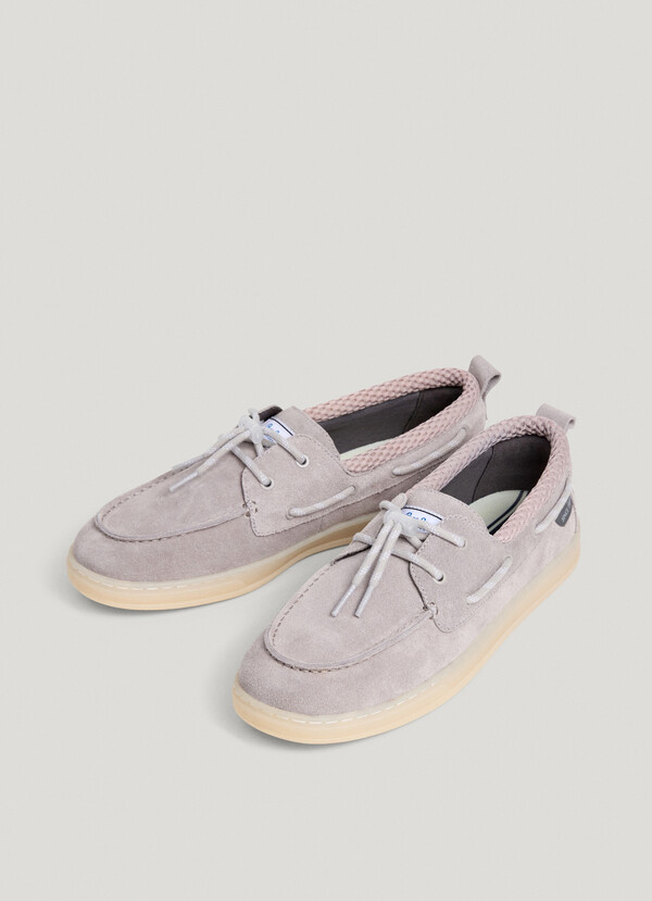 SUEDE BOAT SHOES