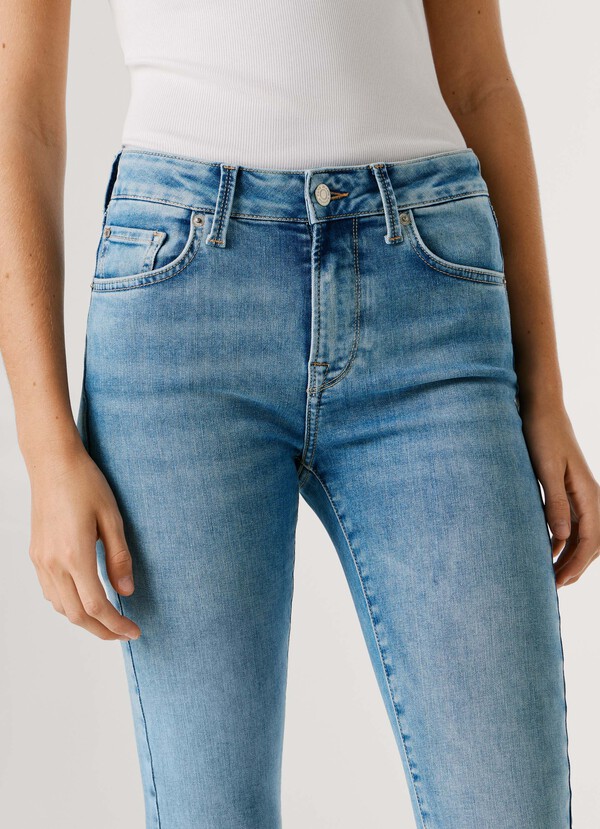 MID-RISE SKINNY FIT JEANS - REGENT