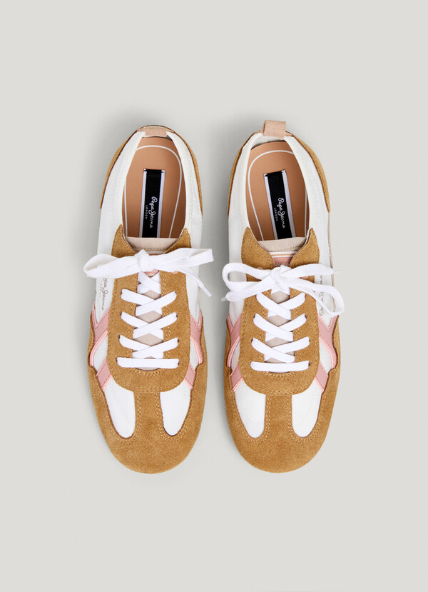 ZAPATILLAS CON DETALLES EN ANTE - NOA