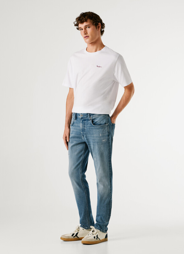 STANLEY- TAPER FIT MID-RISE JEANS