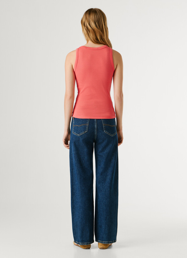 SLEEVELESS RIBBED TOP
