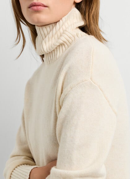 KNIT MINI DRESS