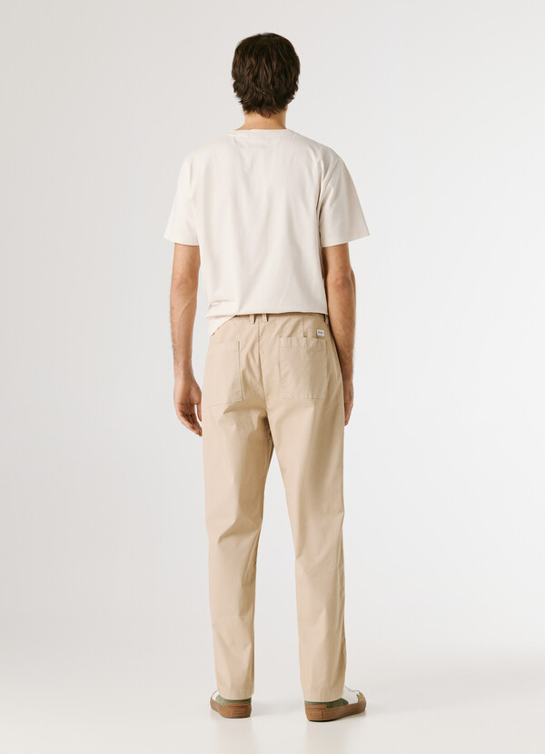 RELAXED FIT POPLIN CHINOS